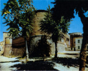 castello_castrovillarismall.jpg, 15kB